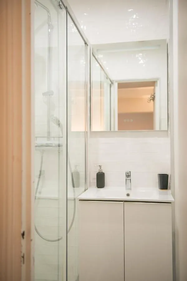 Alerte Bien Rare ! Studio Avec Terrasse Apartment *